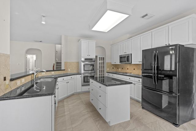 219 Whisper Pass, Houston, TX 77094