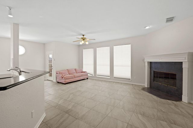 219 Whisper Pass, Houston, TX 77094