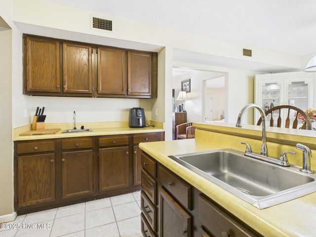 250 Sugar Gum Lane 201, Pinehurst, NC 28374