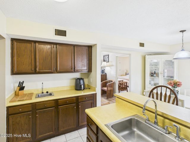 250 Sugar Gum Lane 201, Pinehurst, NC 28374