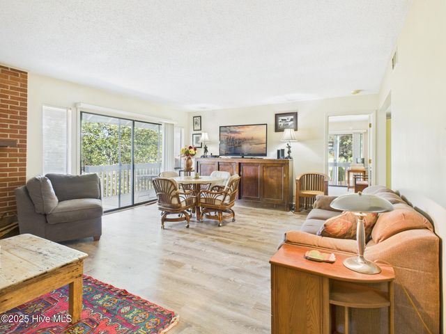 250 Sugar Gum Lane 201, Pinehurst, NC 28374