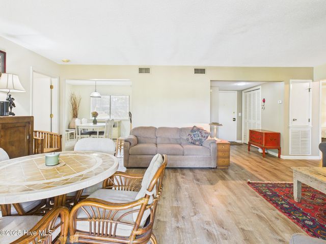 250 Sugar Gum Lane 201, Pinehurst, NC 28374