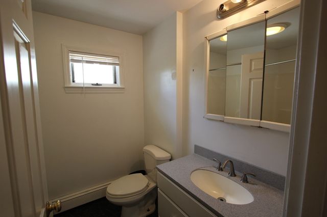 163 Farm St 1, Millis, MA 02054