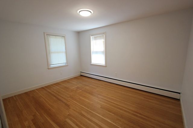 163 Farm St 1, Millis, MA 02054