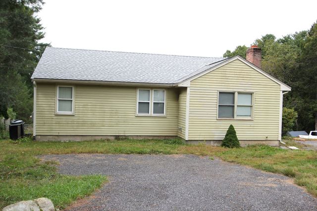 163 Farm St 1, Millis, MA 02054