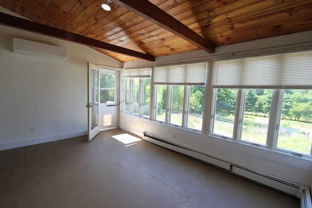 163 Farm St 1, Millis, MA 02054