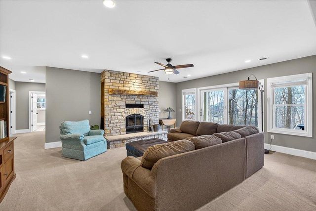 3167 Woodhill Circle, Verona, WI 53593