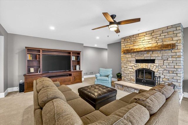 3167 Woodhill Circle, Verona, WI 53593