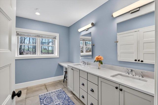 3167 Woodhill Circle, Verona, WI 53593