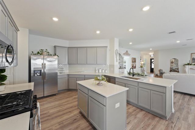 9310 Pavonia Fawn Drive, Baytown, TX 77521