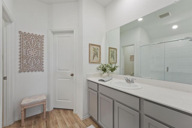 9310 Pavonia Fawn Drive, Baytown, TX 77521