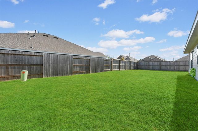 9310 Pavonia Fawn Drive, Baytown, TX 77521