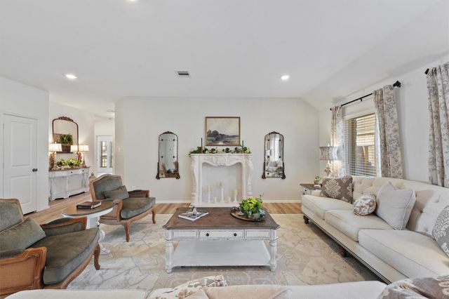 9310 Pavonia Fawn Drive, Baytown, TX 77521