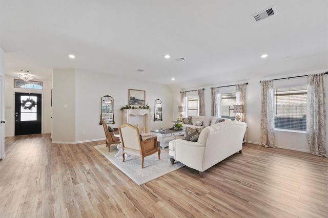 9310 Pavonia Fawn Drive, Baytown, TX 77521