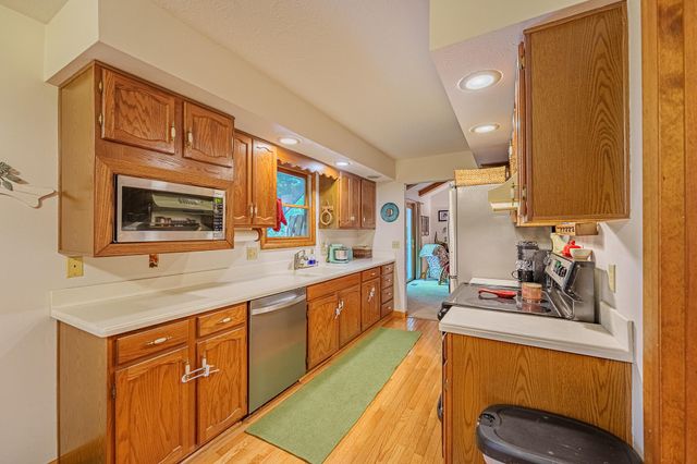 333 Green Oak Drive 333 Green Oak Drive, Troy, OH 45373