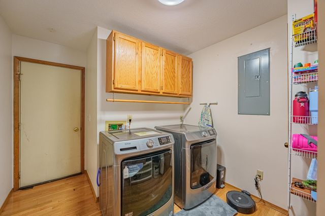 333 Green Oak Drive 333 Green Oak Drive, Troy, OH 45373