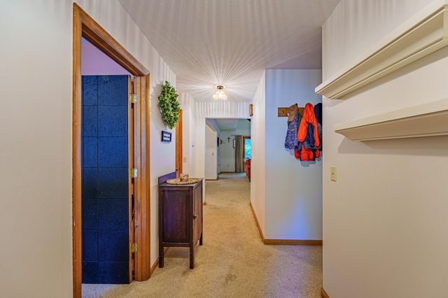 333 Green Oak Drive 333 Green Oak Drive, Troy, OH 45373