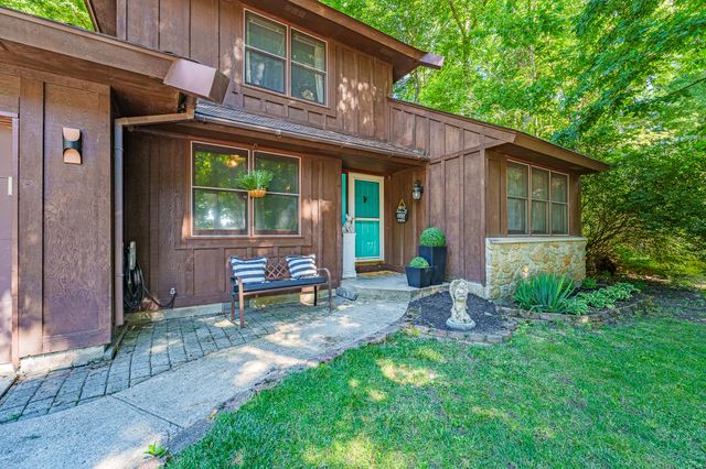 333 Green Oak Drive 333 Green Oak Drive, Troy, OH 45373
