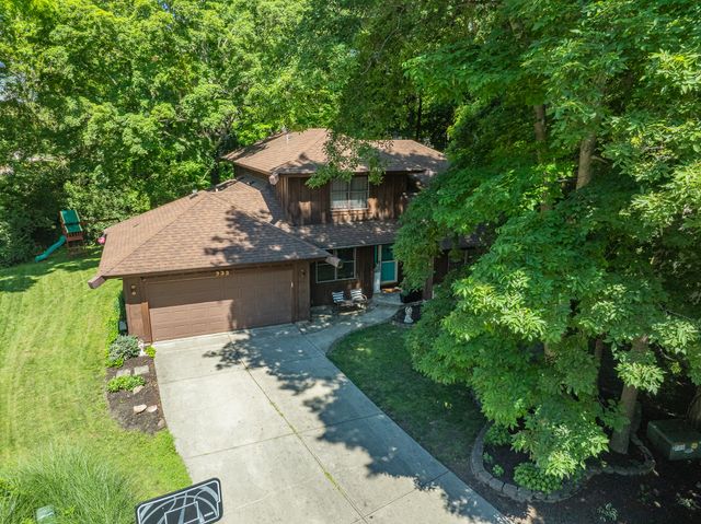 333 Green Oak Drive 333 Green Oak Drive, Troy, OH 45373