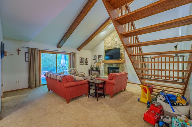 333 Green Oak Drive 333 Green Oak Drive, Troy, OH 45373