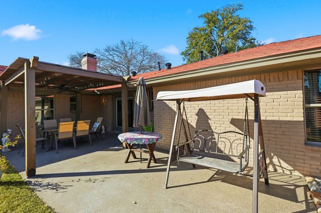 1712 Westridge Drive, Plano, TX 75075