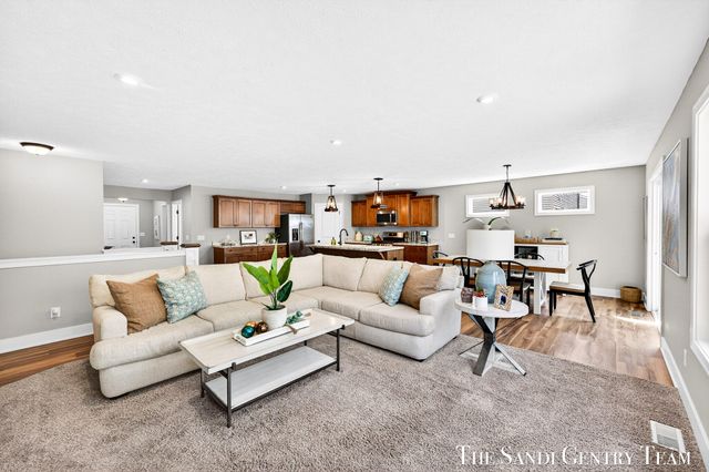 17285 Richton Drive, Crockery Twp, MI 49448