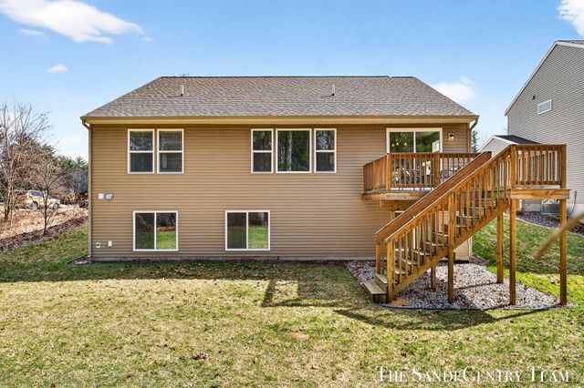 17285 Richton Drive, Crockery Twp, MI 49448