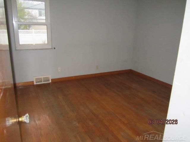 22623 Barton Street, St Clair Shores, MI 48081