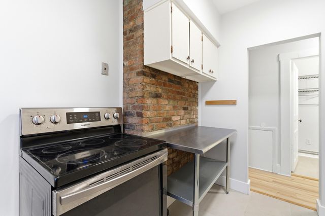 19 E Mithoff Street, Columbus, OH 43206