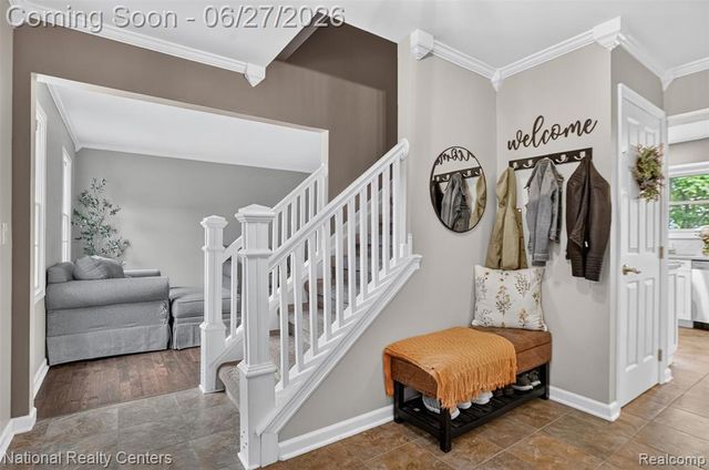 19682 Stamford Drive, Livonia, MI 48152