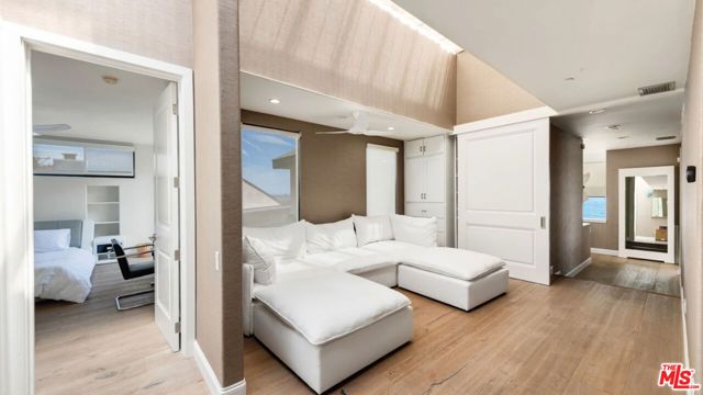 25252 Malibu Road Upper Unit, Malibu, CA 90265