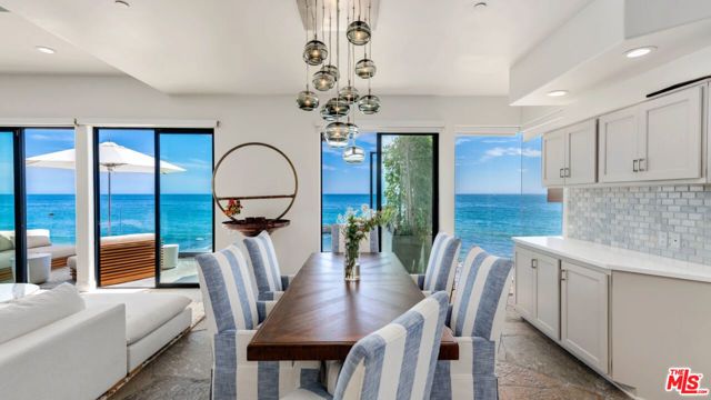 25252 Malibu Road Upper Unit, Malibu, CA 90265