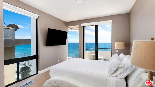 25252 Malibu Road Upper Unit, Malibu, CA 90265