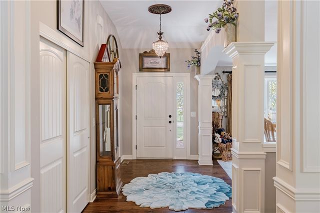 5423 Charleston Drive, Valley City, OH 44280