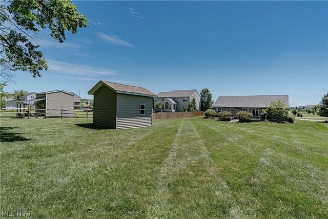 5423 Charleston Drive, Valley City, OH 44280