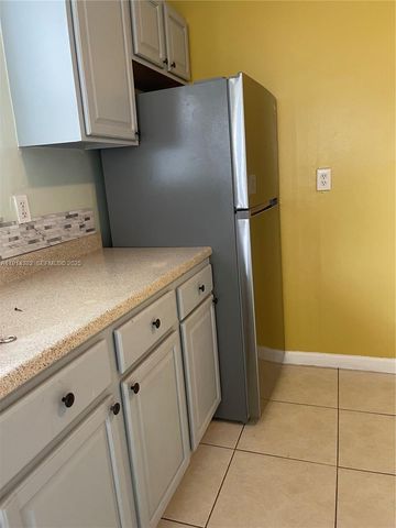 428 NW 16th Ave, Fort Lauderdale, FL 33311