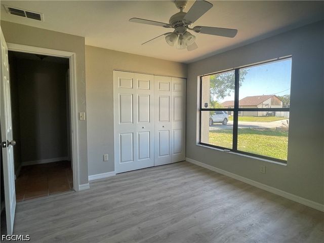 4003 SE 2nd AVE, Cape Coral, FL 33904
