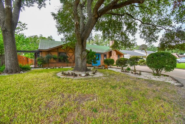 3107 Myatt Lane, El Campo, TX 77437