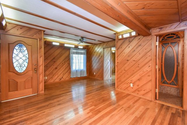 3107 Myatt Lane, El Campo, TX 77437