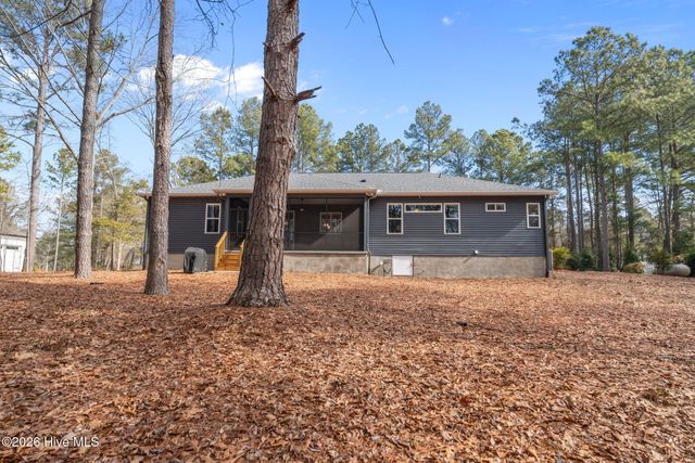 146 Sunset Way, West End, NC 27376