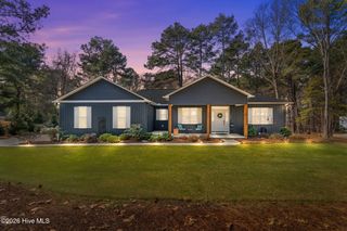 146 Sunset Way, West End, NC 27376