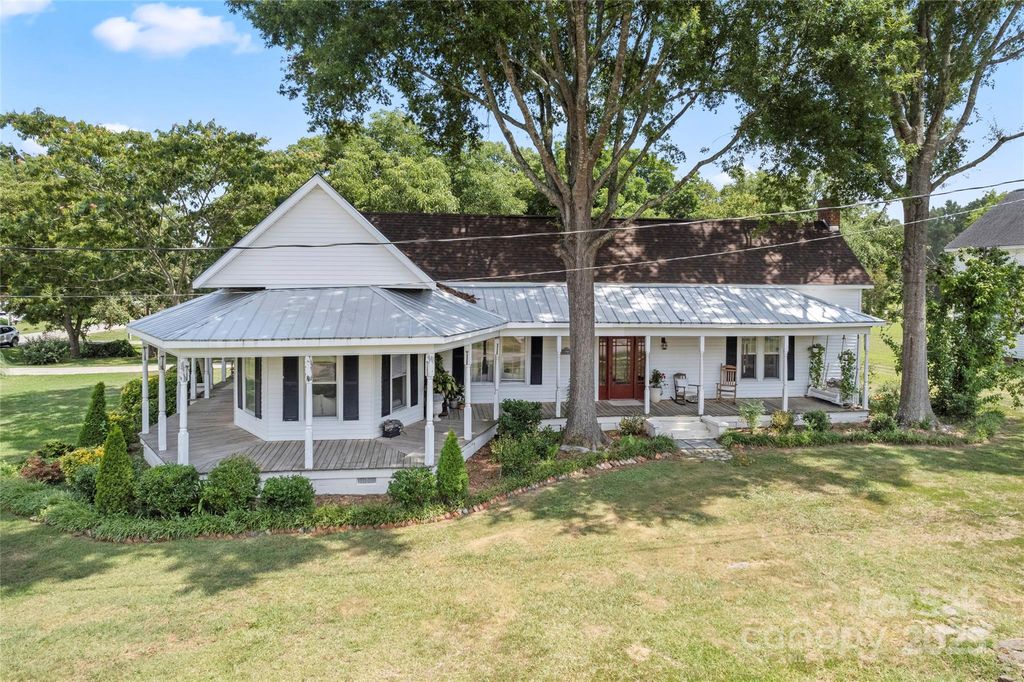 5576 Main Street, Fort Lawn, SC 29714
