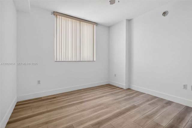 2775 NE 187th St 202, Aventura, FL 33180