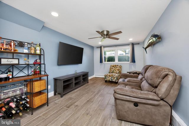 4317 MOUNT VERNON AVE, Brookhaven, PA 19015