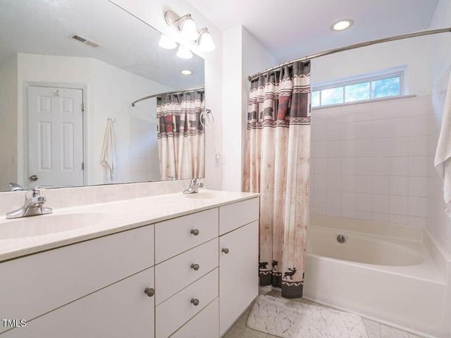 24 Cynthia Lane, Pittsboro, NC 27312