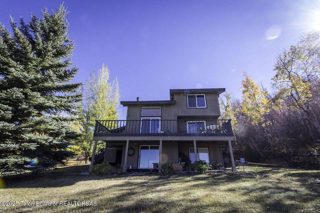 1534 ASPEN HOLLOW, Thayne, WY 83127 photo 3