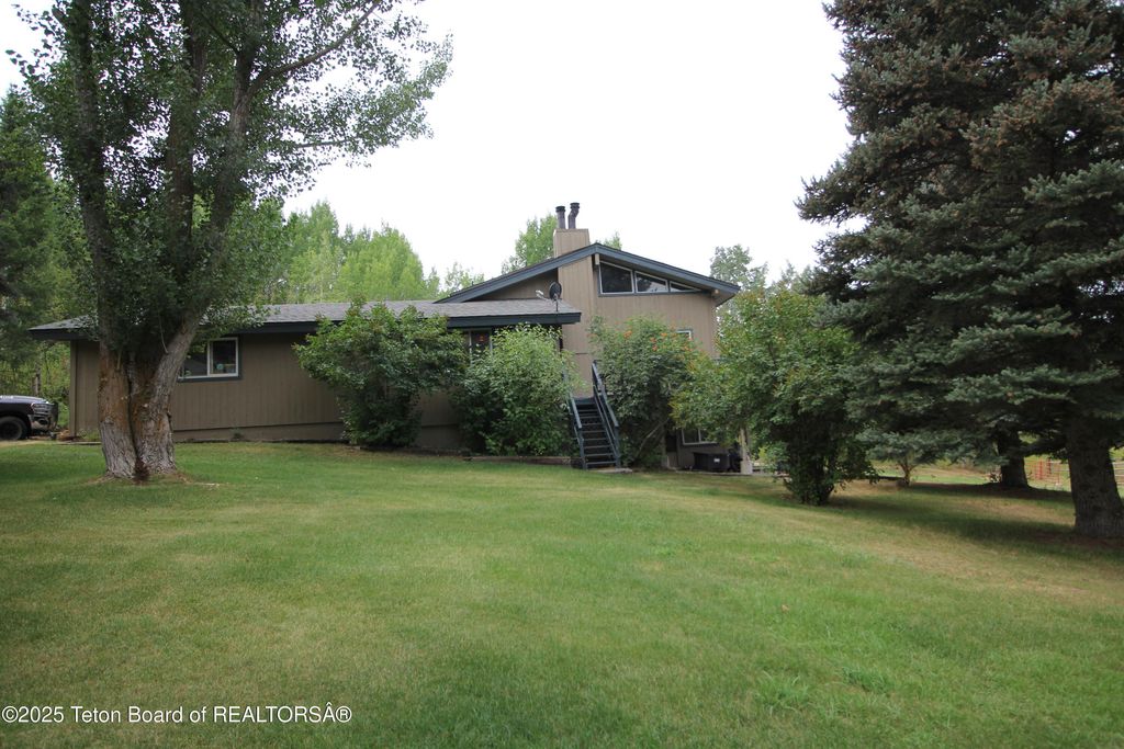 1534 ASPEN HOLLOW, Thayne, WY 83127 photo 4