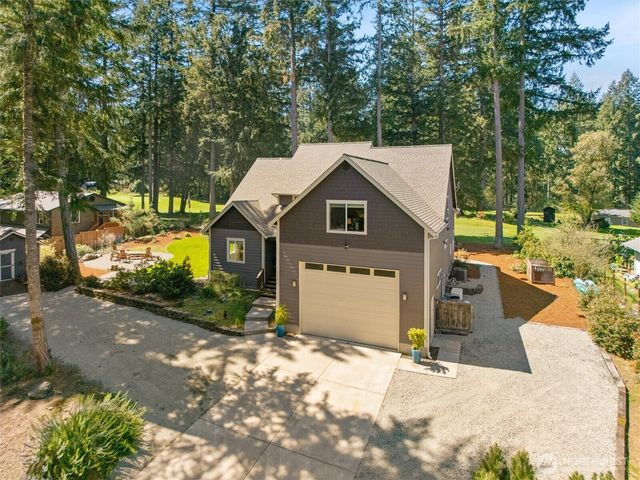 10804 Pioneer Drive, Anderson Island, WA 98303