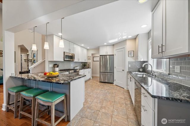 10804 Pioneer Drive, Anderson Island, WA 98303