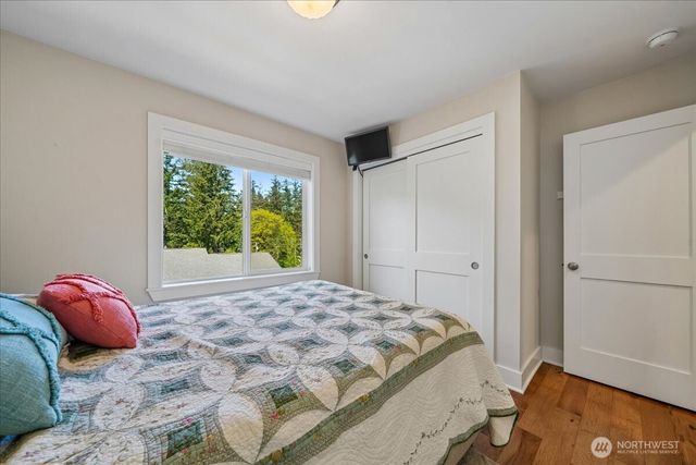 10804 Pioneer Drive, Anderson Island, WA 98303